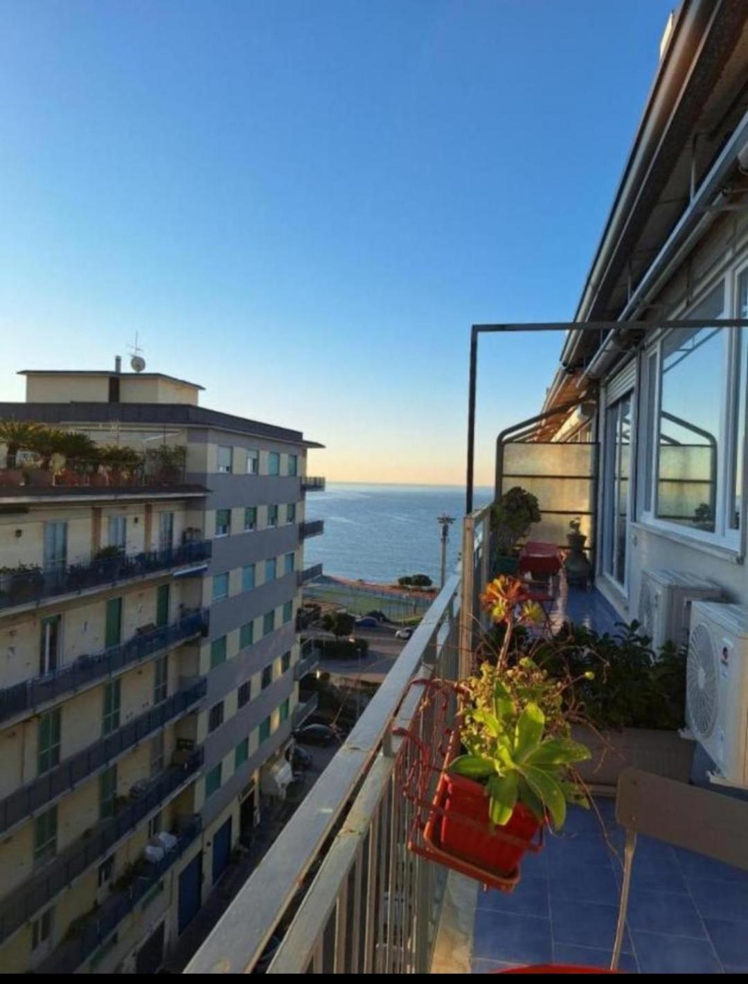 Alta Quota Relax On The Sea Bed & Breakfast Salerno Oda fotoğraf